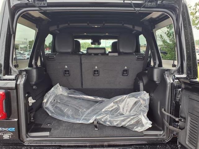 Certified Used 2024  Jeep  image 23