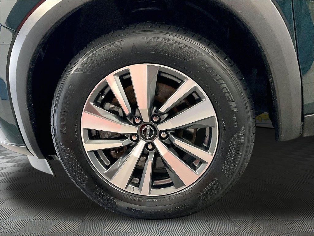 Used 2025 Black Nissan SL image 6