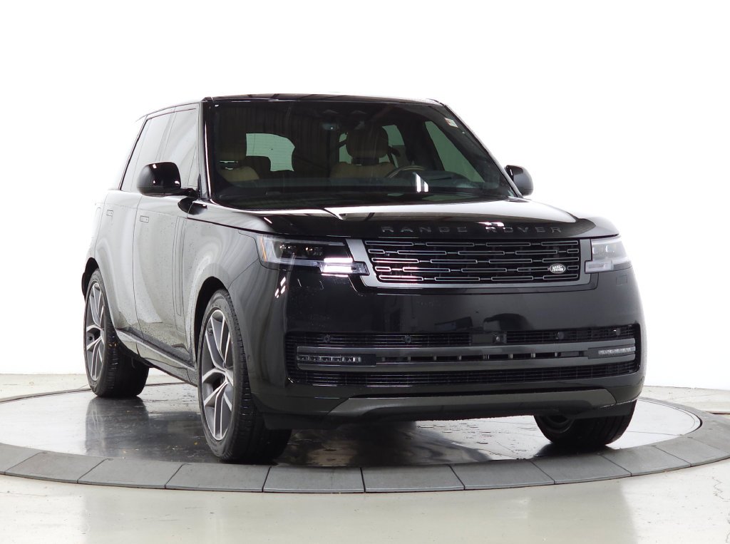 Used 2026 Black Land Rover SE image 10