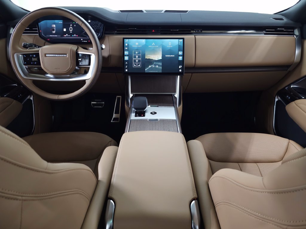 New 2026 Santorini Black Land Rover SE image 11