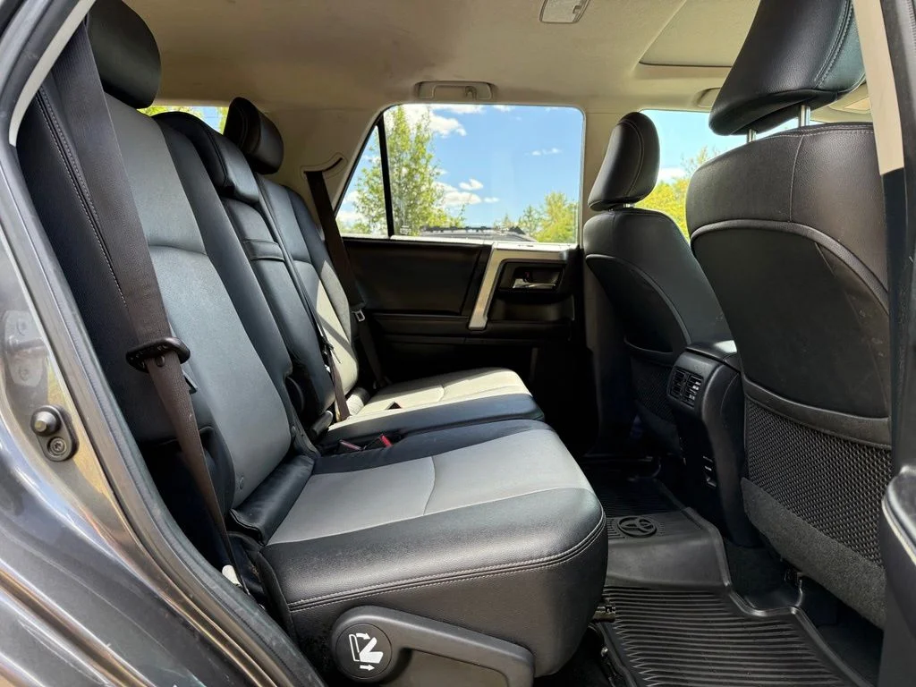 Used 2016 Gray Toyota SR5 Premium image 18