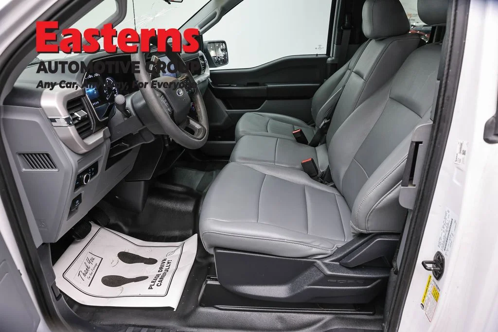 Used 2023 White Ford XL image 13