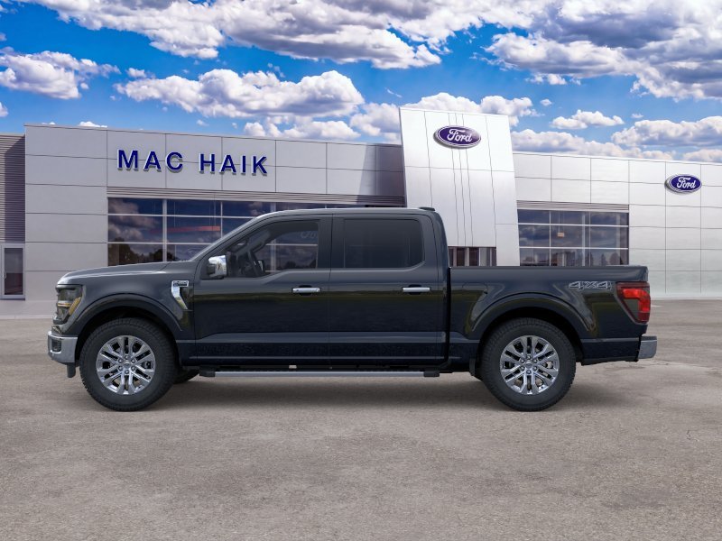 New 2026 Agate Black Metallic Ford XLT image 25