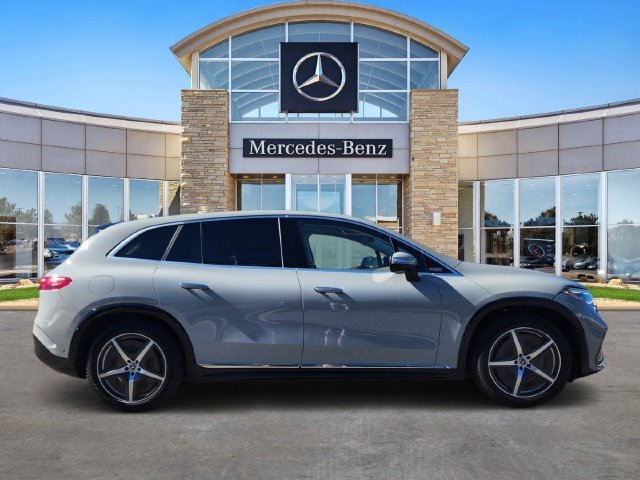 Certified Used 2023  Mercedes-Benz 580 image 5