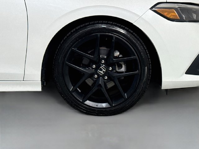 Used 2024 Platinum White Pearl Honda Sport image 28