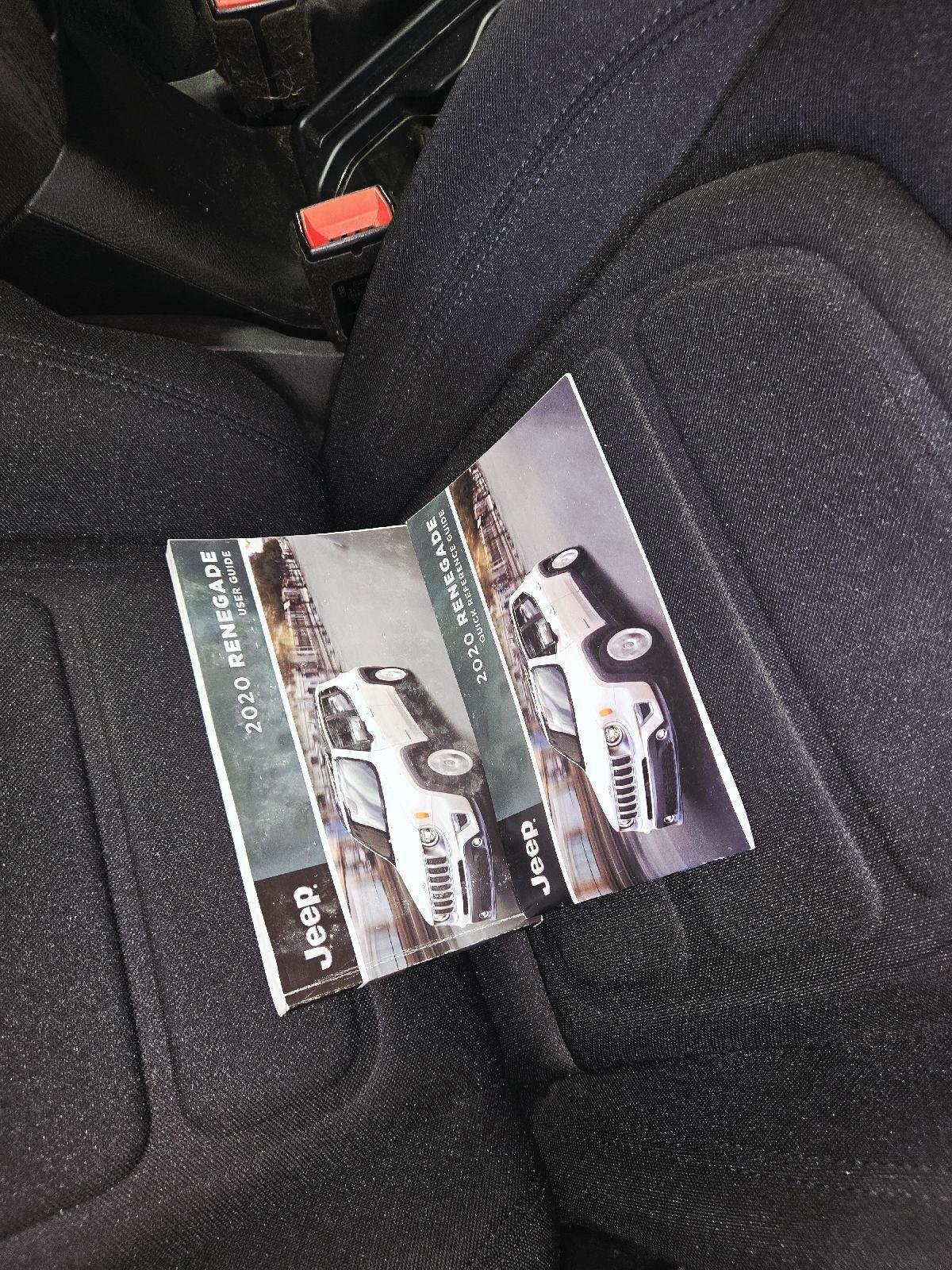 Used 2020 Sting-Gray Clearcoat Jeep Latitude image 45