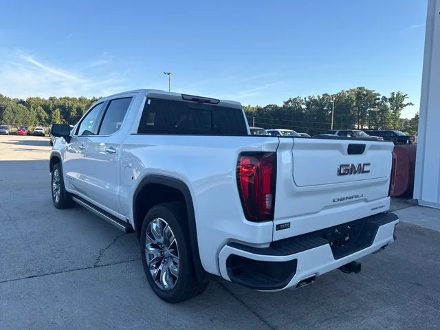 Used 2023 White GMC Denali image 3