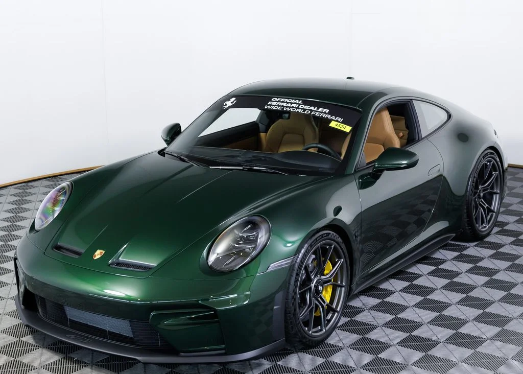 Used 2026 Oak Green Metallic Neo Porsche GT3 image 11