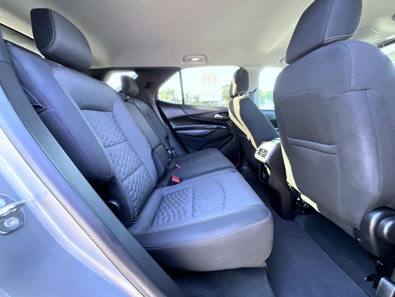 Used 2018 Gray Chevrolet LT image 21
