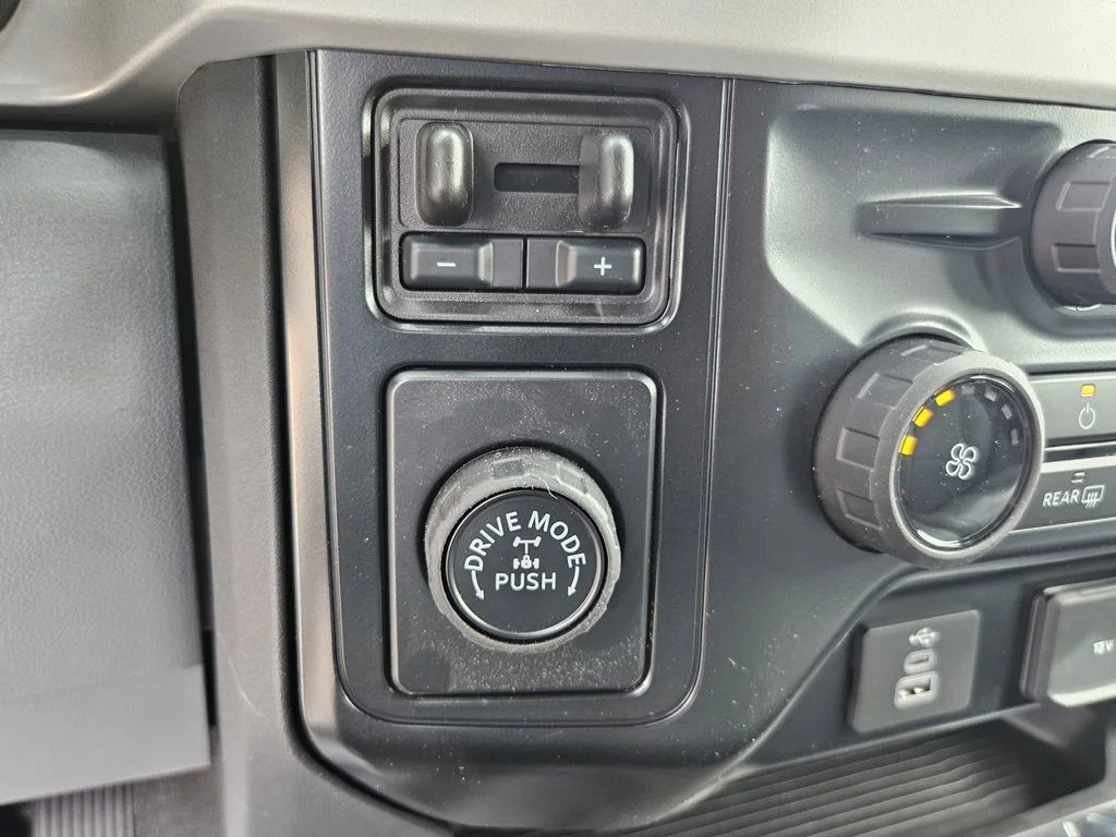 2026 Ford F-250 Super Duty XL - Photo 16