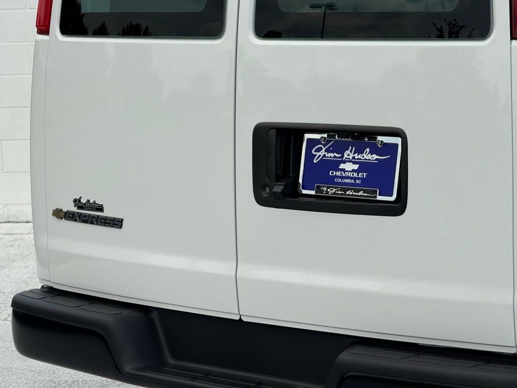 2025 Chevrolet Express Cargo Work Van - Photo 12