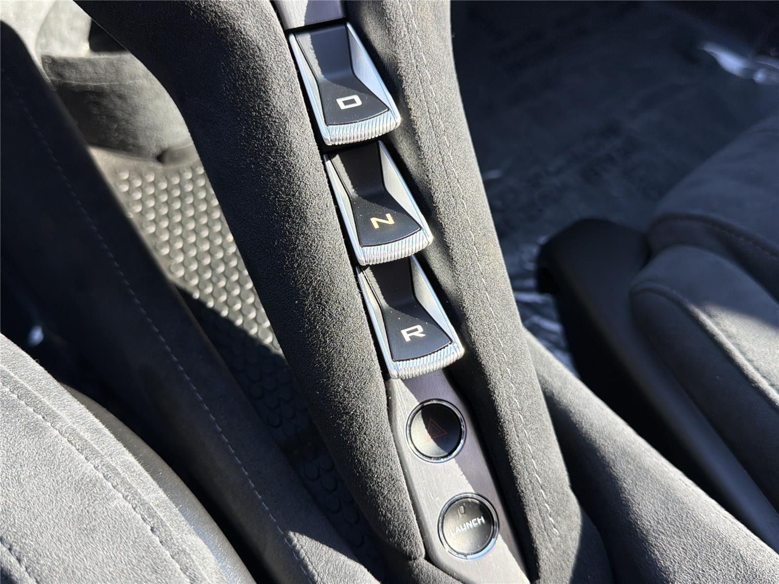 Used 2019 Volcano Yellow McLaren Performance image 6