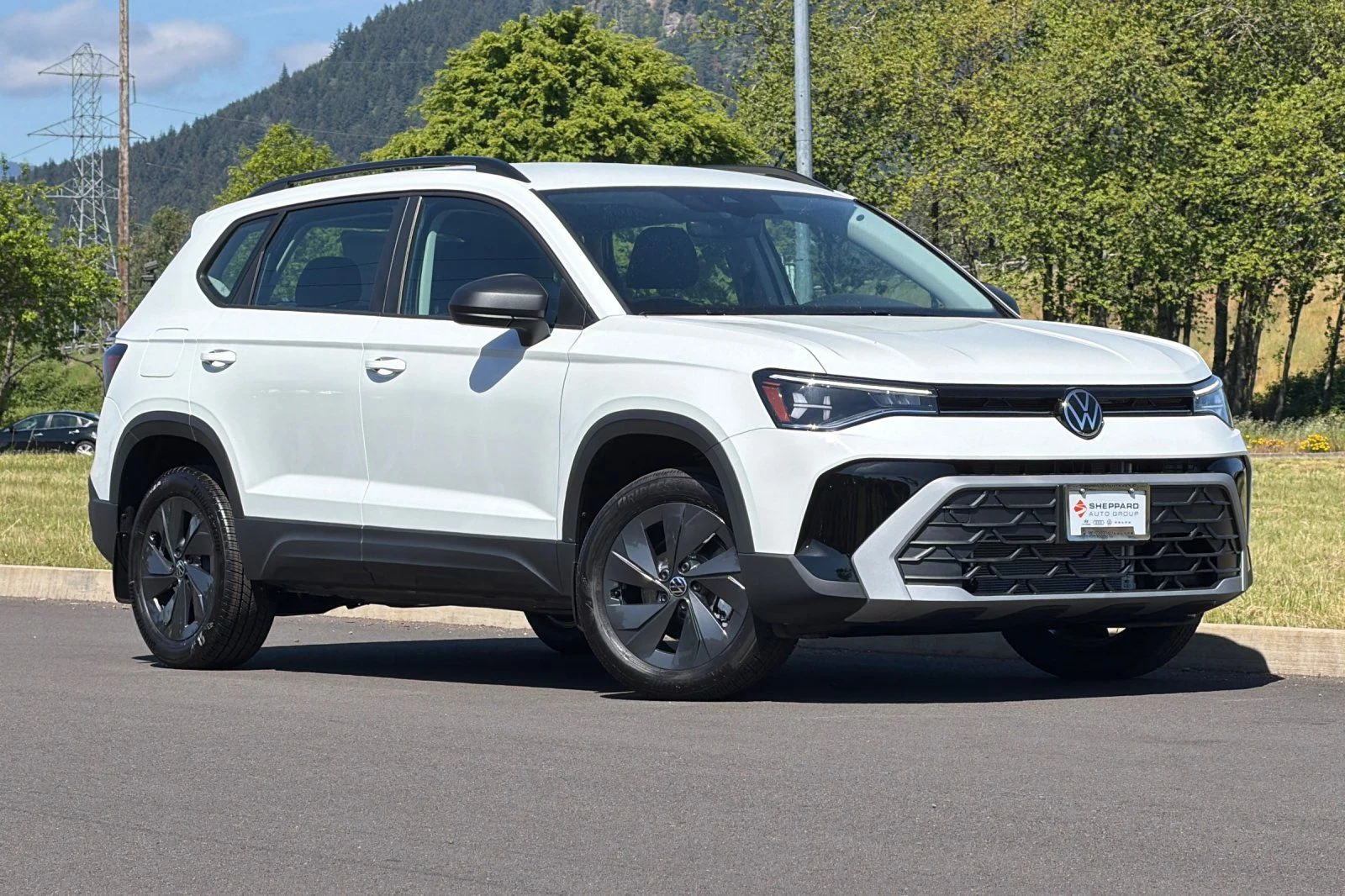 2026 Volkswagen Taos 1.5T S's photo