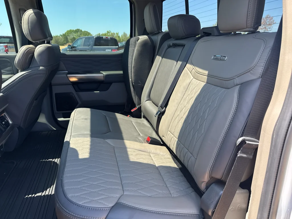 New 2026 Star White Metallic Tri-Coat Ford Platinum image 10