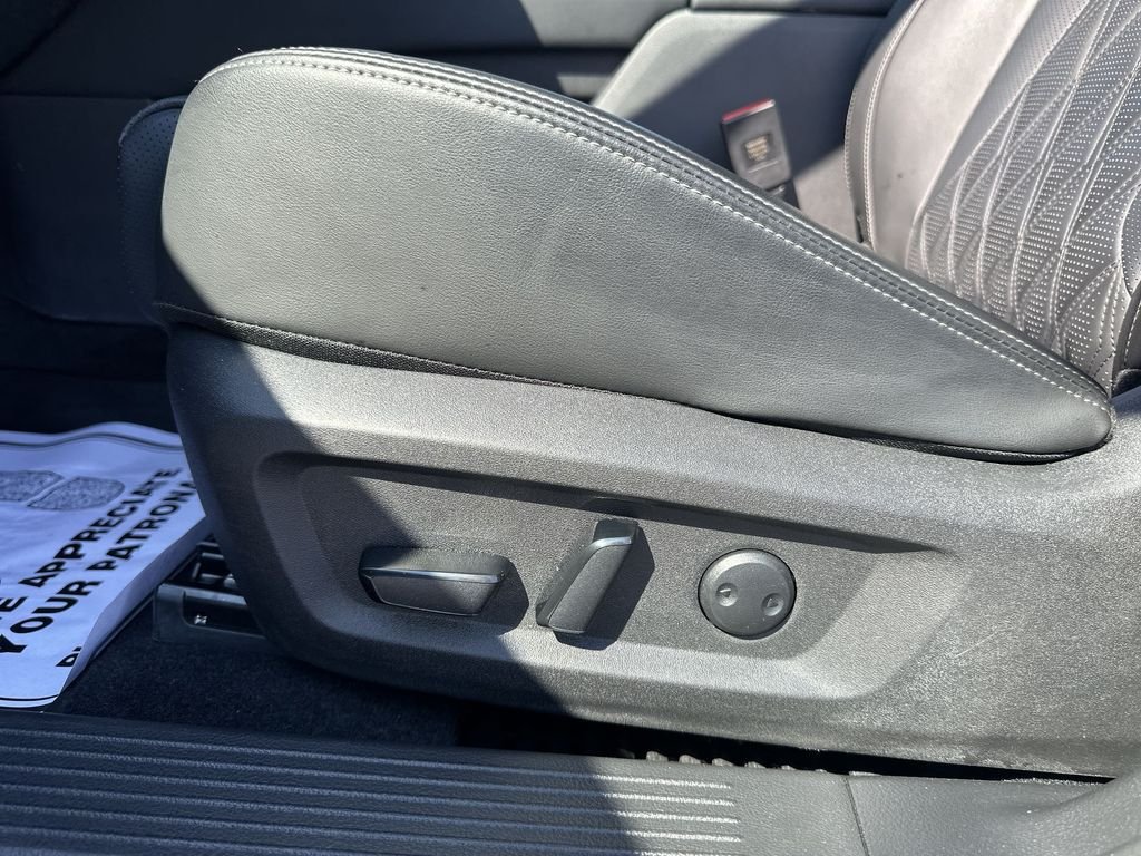 Certified Used 2023 Blue Nissan Platinum image 18