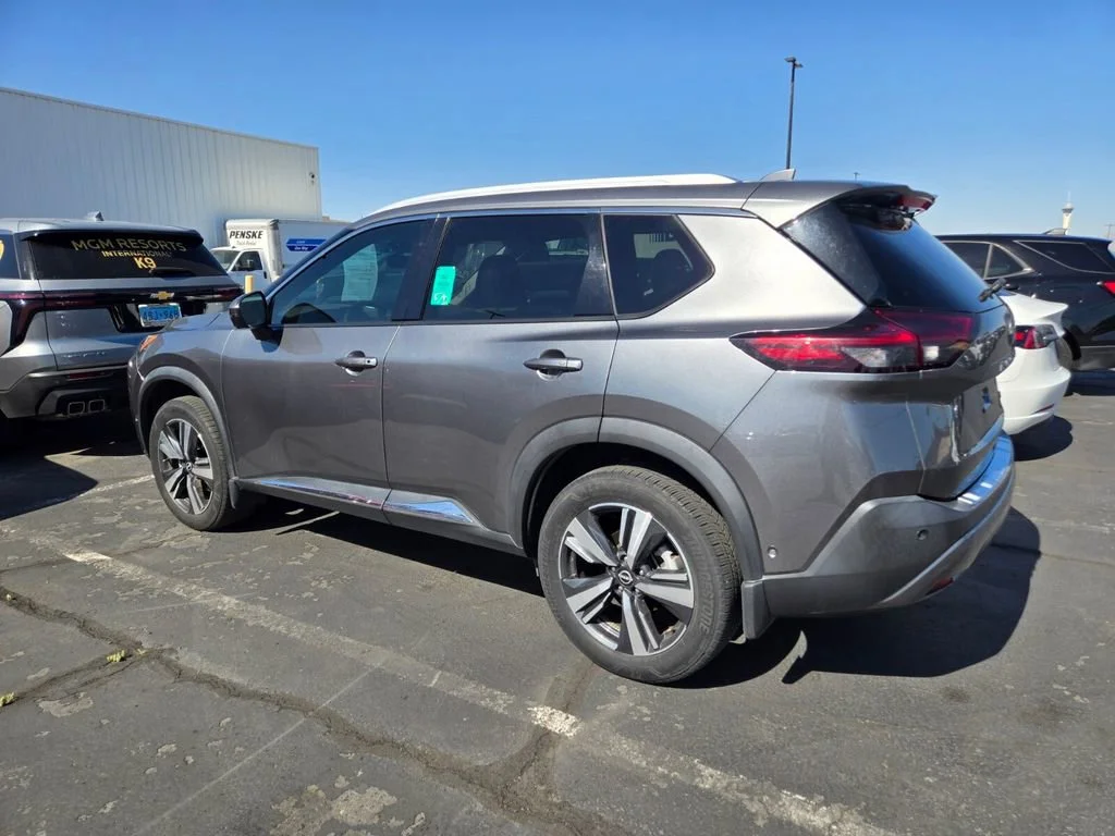 Used 2023 Gun Metallic Nissan SL image 2