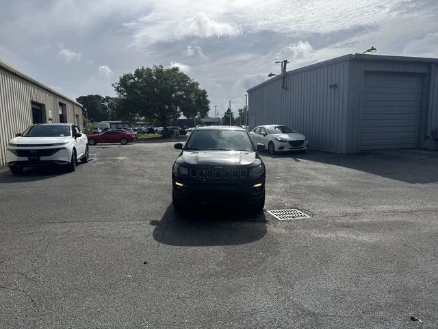 Used 2018 Black Jeep Latitude image 2