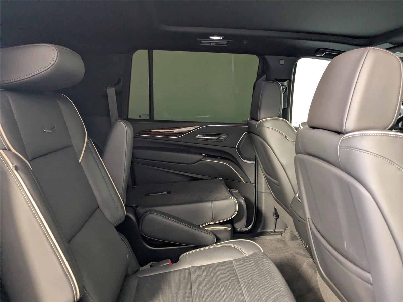 2023 Cadillac Escalade ESV Premium Luxury - Photo 27