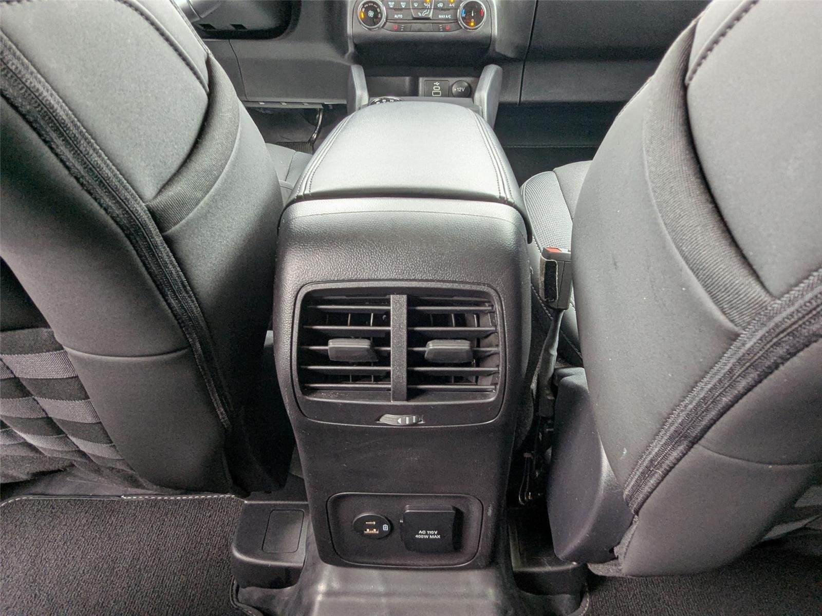 Used 2023 Oxford White Ford Badlands image 25