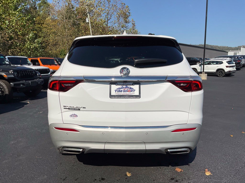 Used 2023 White Buick Essence image 5