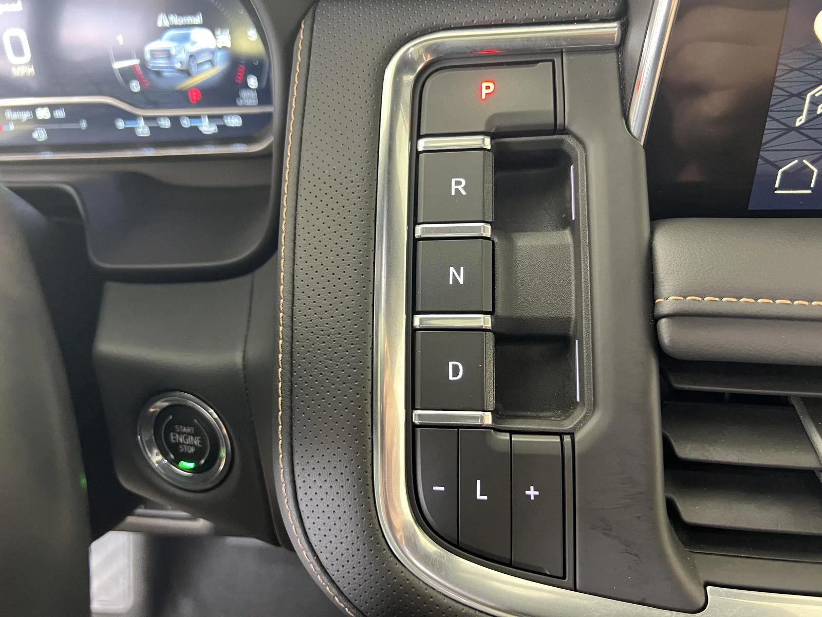 Used 2023 Summit White GMC AT4 image 20