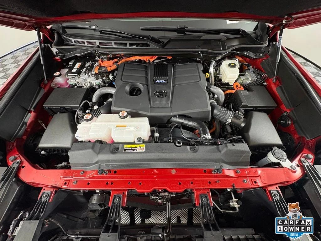 Used 2025 Red Toyota Platinum image 30
