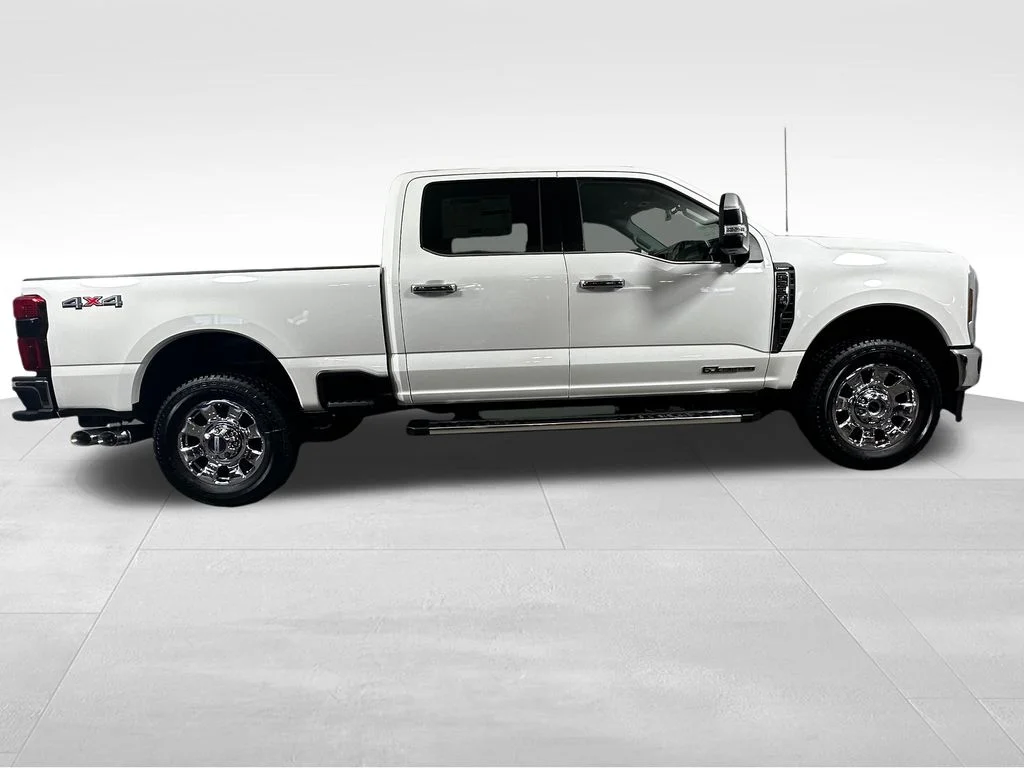 2026 Ford F-350 Super Duty Lariat - Photo 12