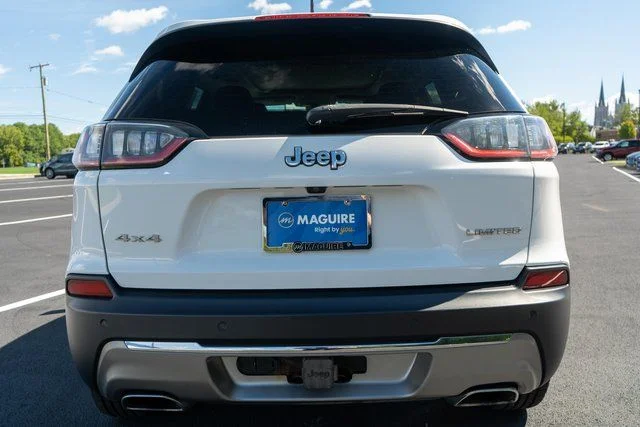 Used 2021 White Jeep Limited image 7