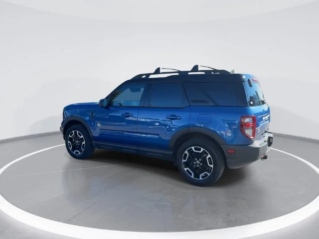 Used 2023 Blue Ford Outer Banks image 5