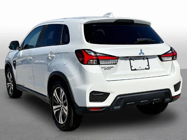 Used 2021 White Mitsubishi 2.0 ES image 5