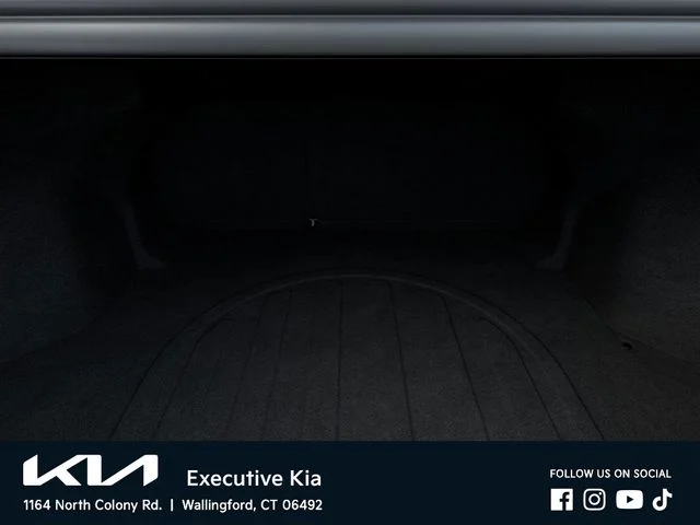 New 2026 White Kia LXS image 19