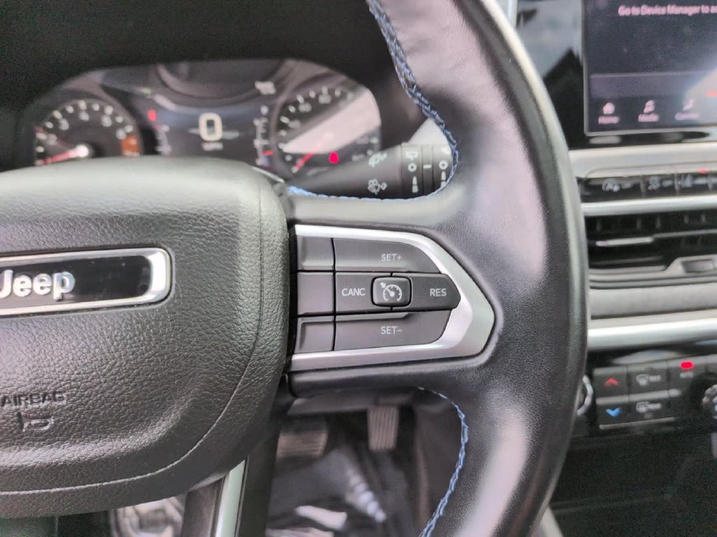 Certified Used 2022 Gray Jeep Latitude image 22