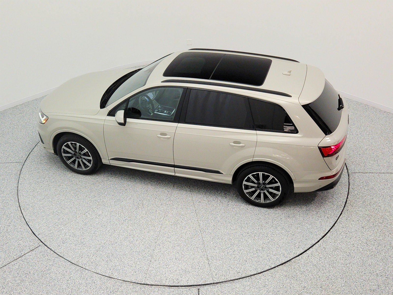 Used 2023 Vicuna Beige Metallic Audi Premium Plus 45 TFSI quattro image 29