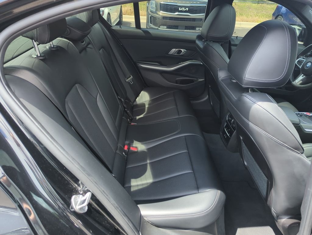 Used 2023 Black BMW 330e iPerformance image 33