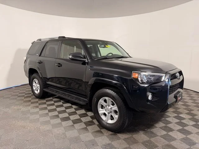 2019 Toyota 4Runner SR5 Premium 4x4 V6's photo
