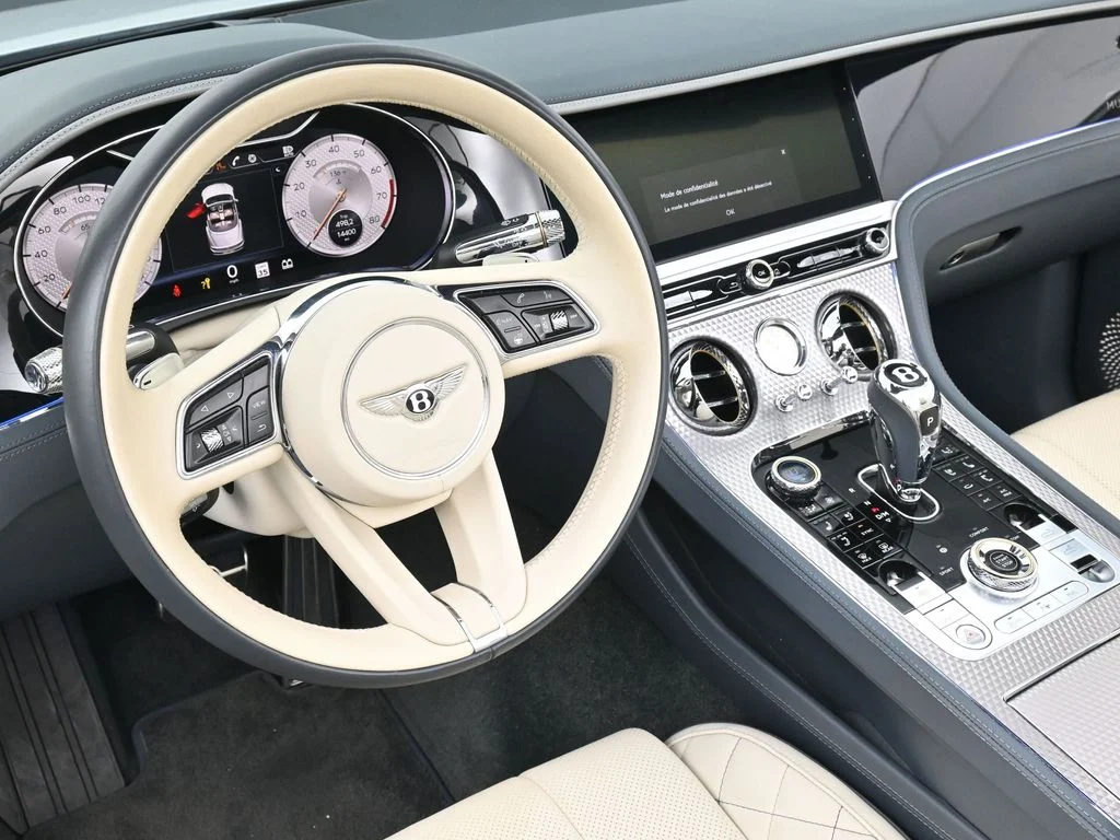 Certified Used 2022  Bentley V8 image 7