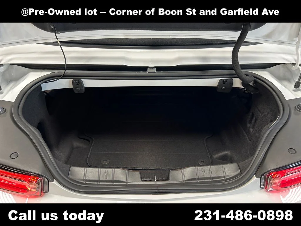 Used 2019 White Chevrolet SS image 28