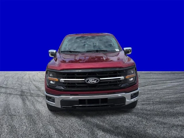 New 2026 Ruby Red Metallic Tinted Clearcoat Ford XLT image 9