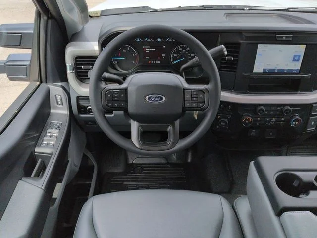 New 2026 Oxford White Ford F-250® XL image 16