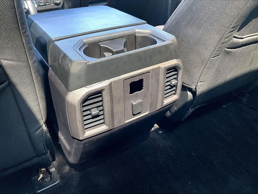 Used 2015 Blue Ford XLT image 12
