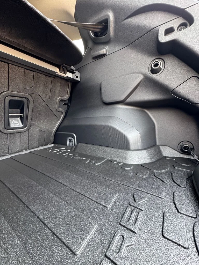 New 2026 MAGNETITE GRAY PEARL Subaru Limited Hybrid image 25