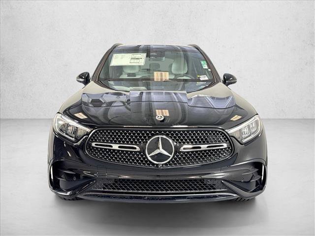 New 2026 Black Mercedes-Benz GLC 300 image 32