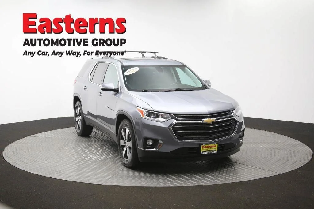 Used 2018 Gray Chevrolet 3LT image 55