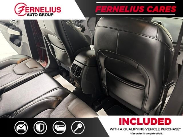 Used 2021 Red Jeep Latitude Lux image 26