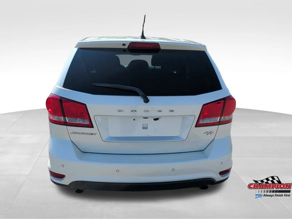 Used 2014 White Dodge R/T image 12
