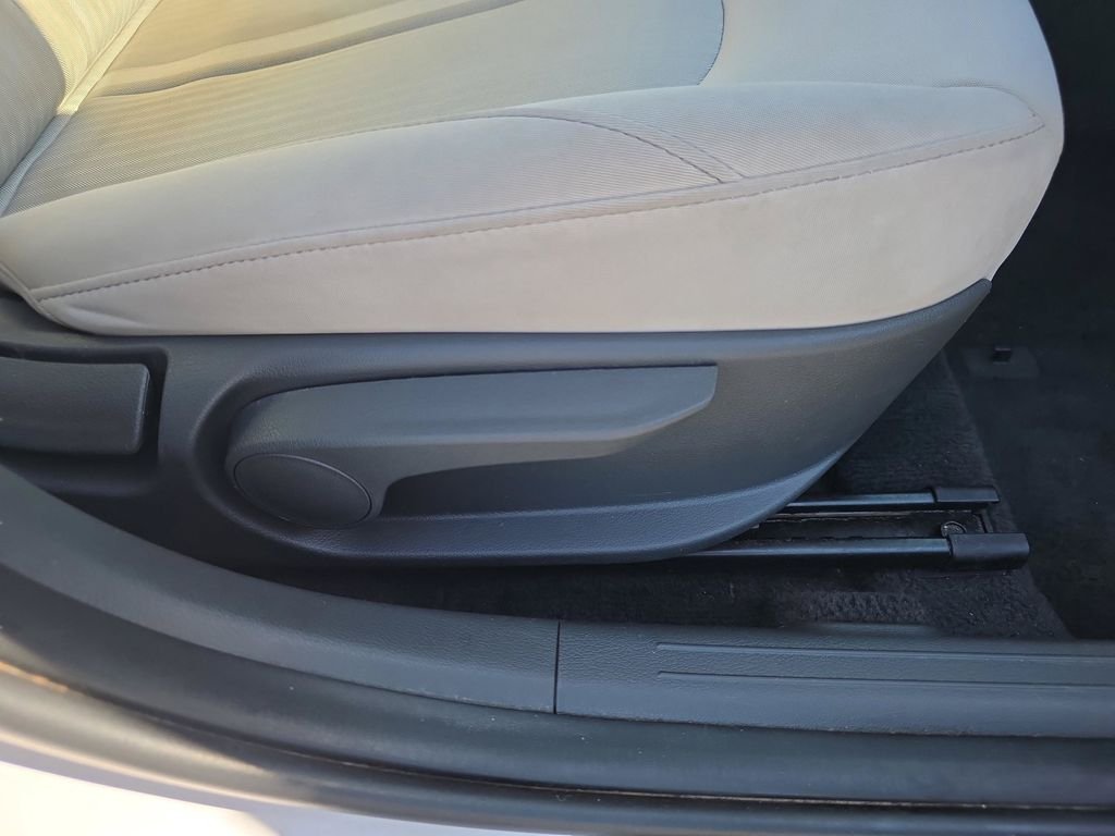 2025 Hyundai Sonata SEL - Photo 31