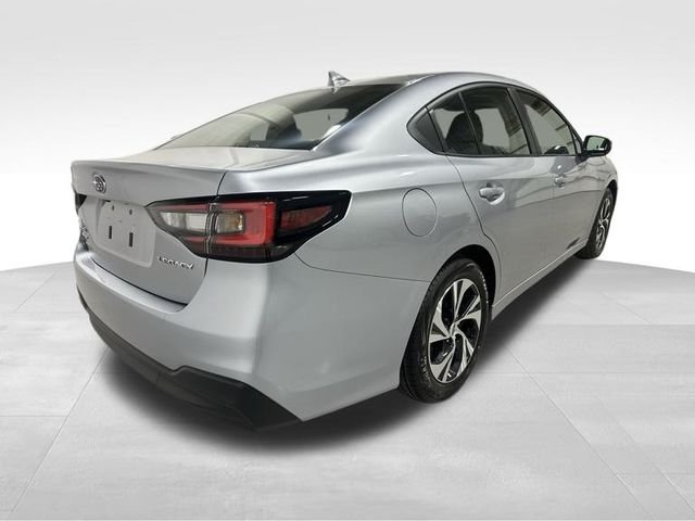 2025 Subaru Legacy Premium photo 2