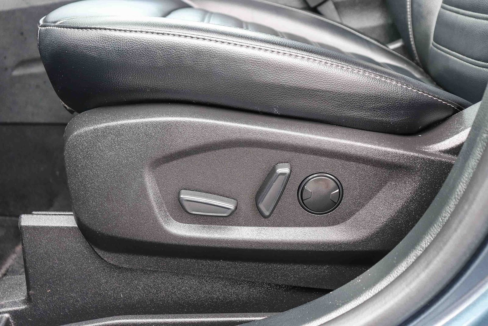 Certified Used 2023 Blue Metallic Ford SEL image 23