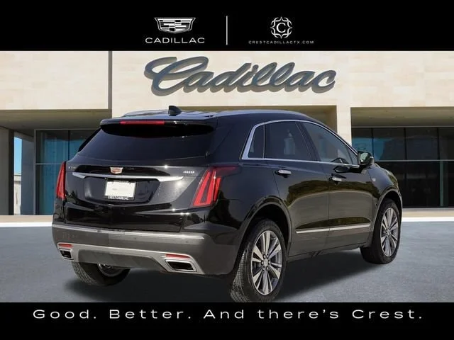 Used 2025 Stellar Black Metallic CADILLAC Premium Luxury image 2