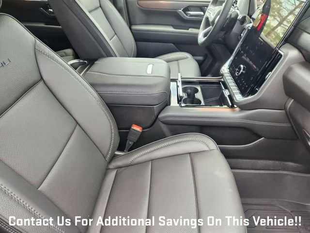 2026 GMC Yukon XL Denali - Photo 10